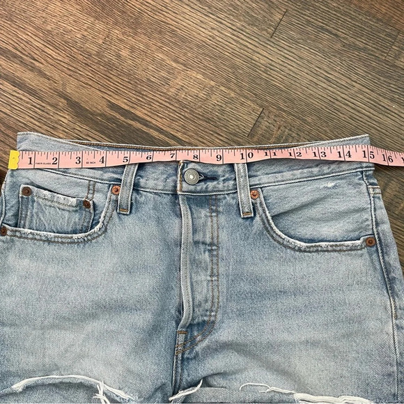 Levi’s blue high waist denim shorts size 28 - Picture 8 of 10